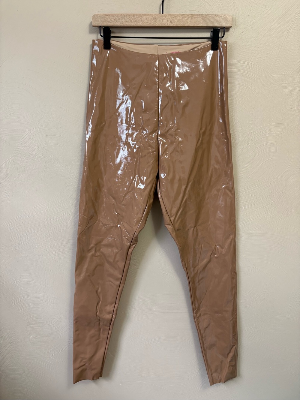 Commando Faux Patent Leather Legging Cocoa Tan Size Large NWT New - Picture 5 of 12